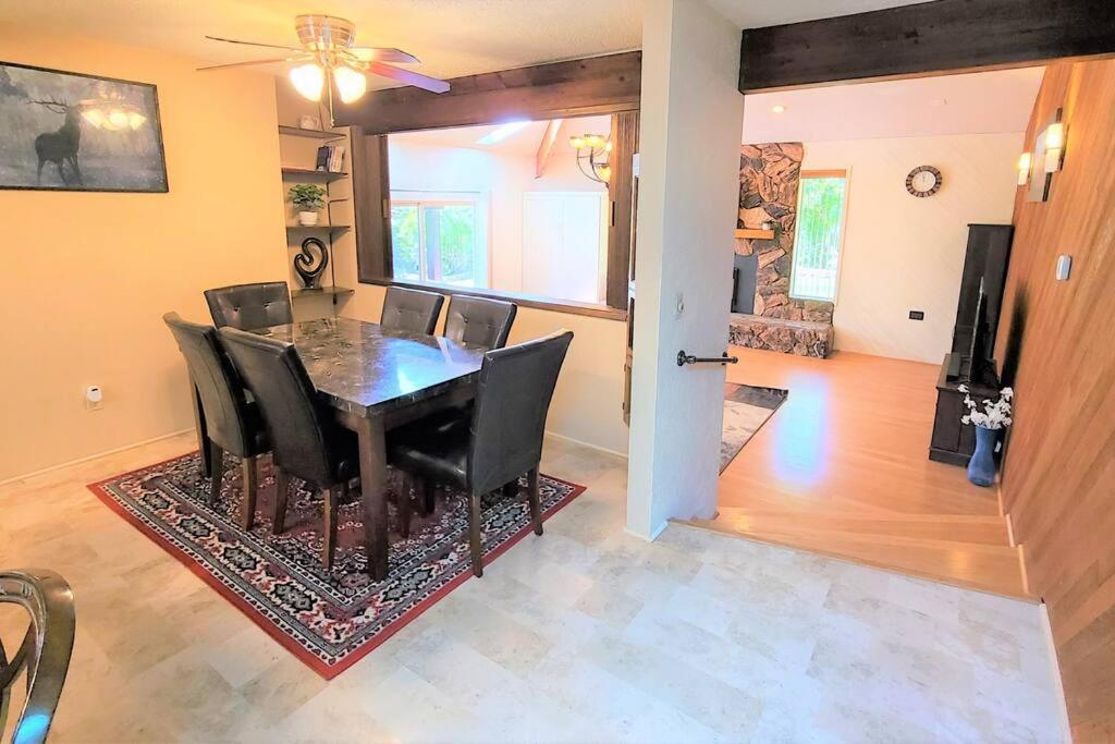 The Hideaway Villa Порт Анджелес Екстериор снимка