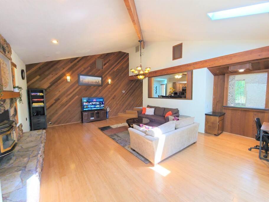 The Hideaway Villa Порт Анджелес Екстериор снимка